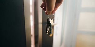 Lock replacement service